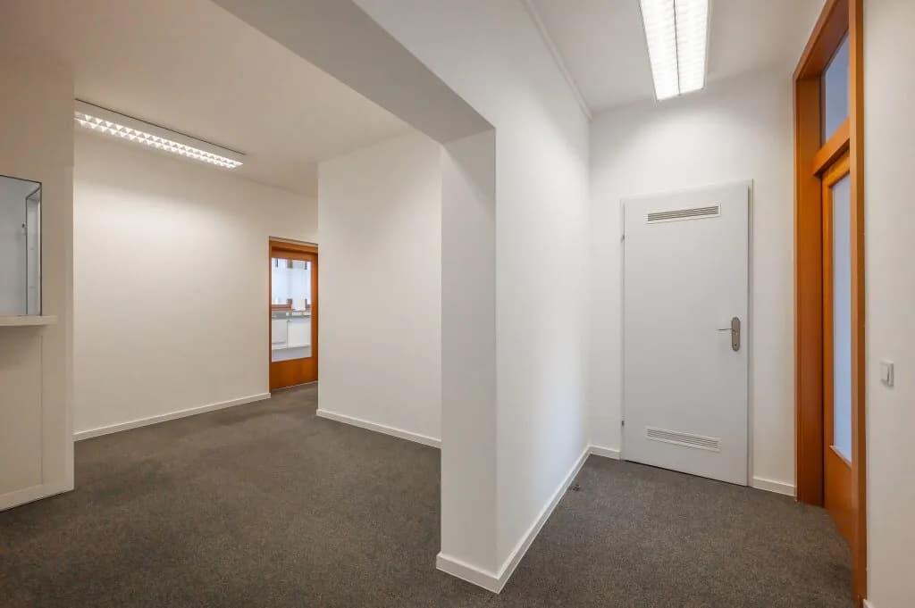 3-Zimmer-Gewerbeimmobilie mieten in Wien – 129,47 m², € 2.558 – Bild 18 von 31