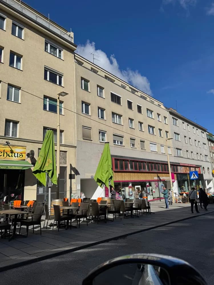 Gewerbeimmobilie mieten in Wien – 261 m²