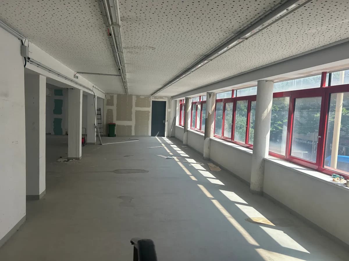 Gewerbeimmobilie mieten in Wien – 261 m² – Bild 2 von 8