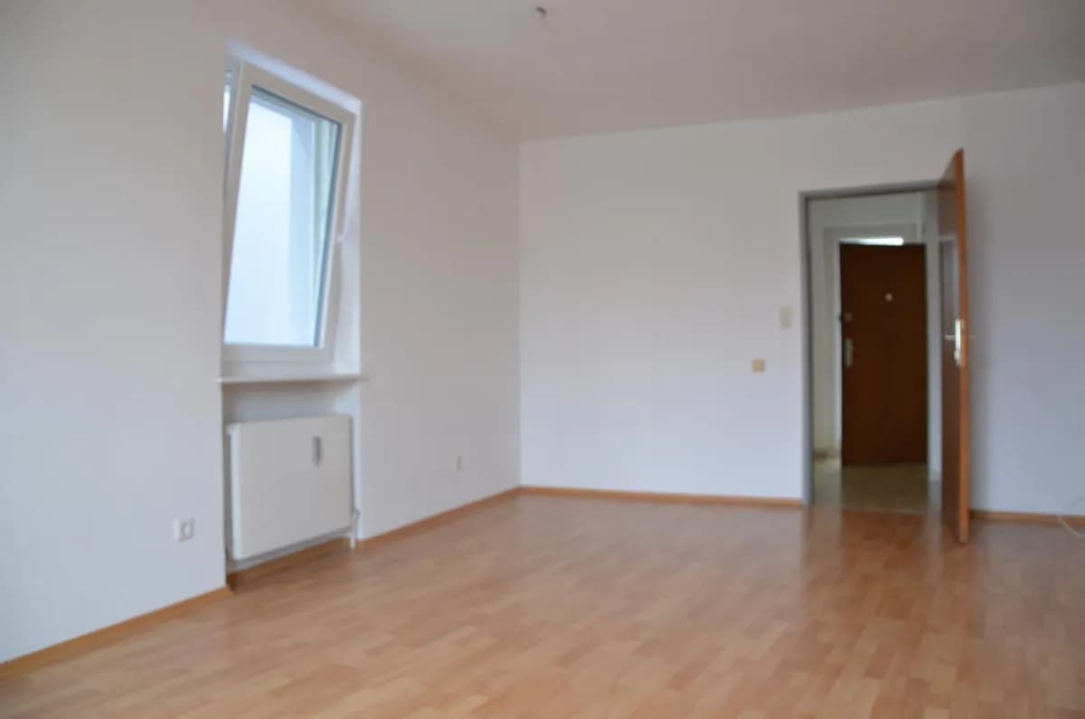2-Zimmer-Wohnung kaufen in Steyr – 39 m², € 105.000 – Bild 6 von 8