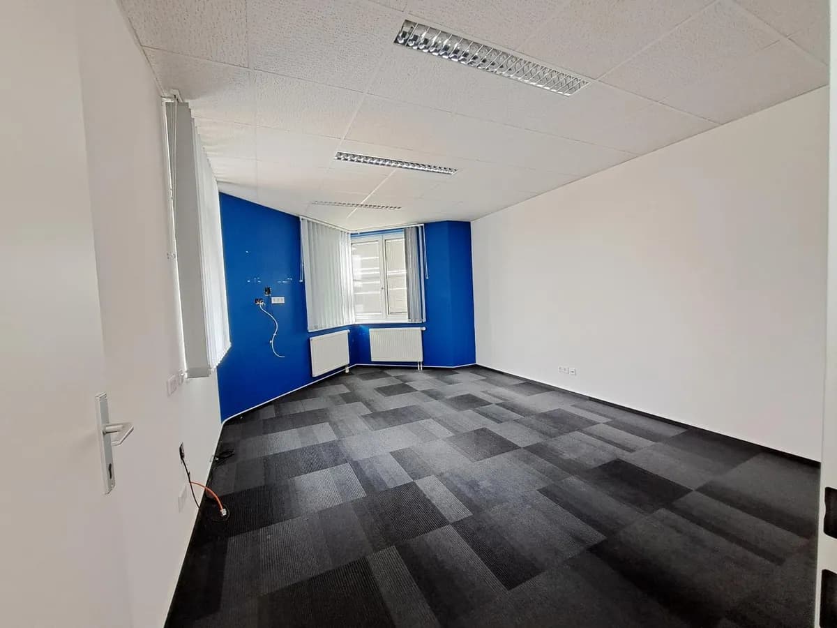 7-Zimmer-Gewerbeimmobilie mieten in Sankt Pölten – 269 m², € 2.194 – Bild 4 von 5