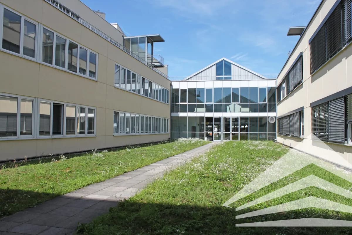1-Zimmer-Gewerbeimmobilie mieten in Linz – 75 m², € 861 – Bild 5 von 9