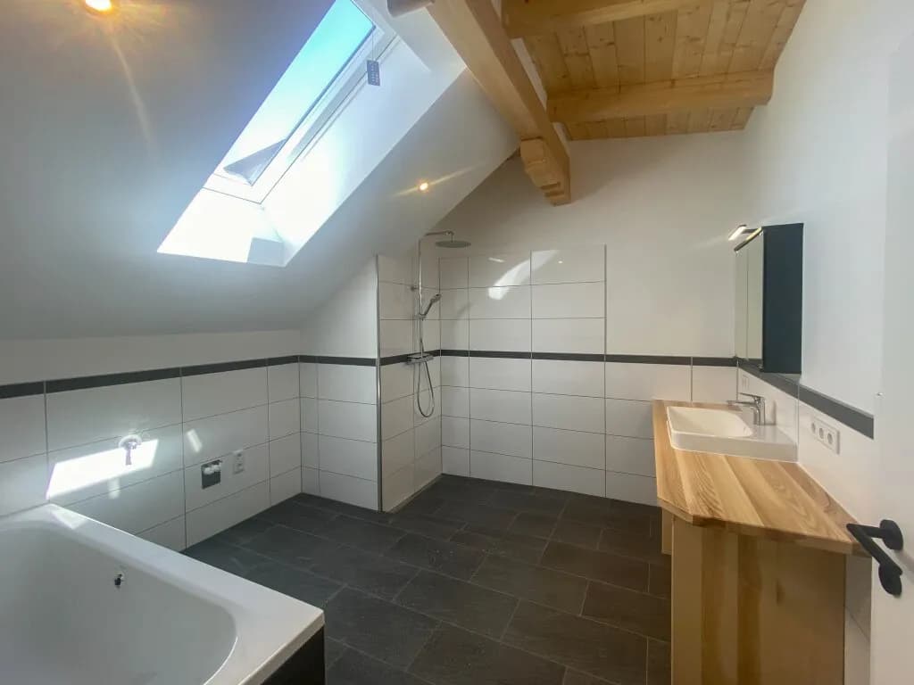 3-Zimmer-Wohnung mieten in Hallein – 106,73 m², € 1.585 – Bild 9 von 11