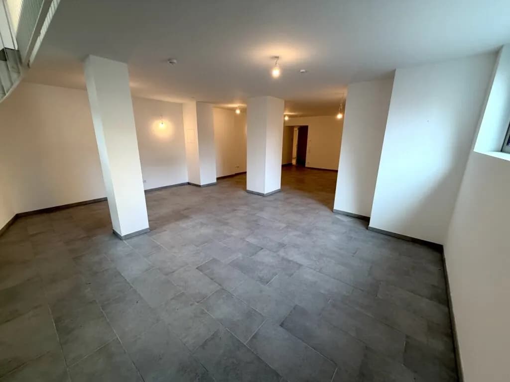 4-Zimmer-Gewerbeimmobilie mieten in Wien – 148,84 m², € 2.580 – Bild 5 von 15