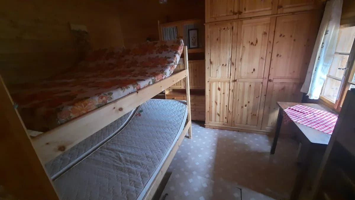 2-Zimmer-Wohnung kaufen in Neunkirchen – 21 m², € 18.000 – Bild 2 von 7