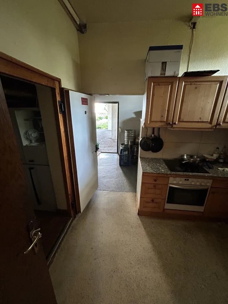 4-Zimmer-Gewerbeimmobilie mieten in Linz – 136 m², € 1.800 – Bild 12 von 18