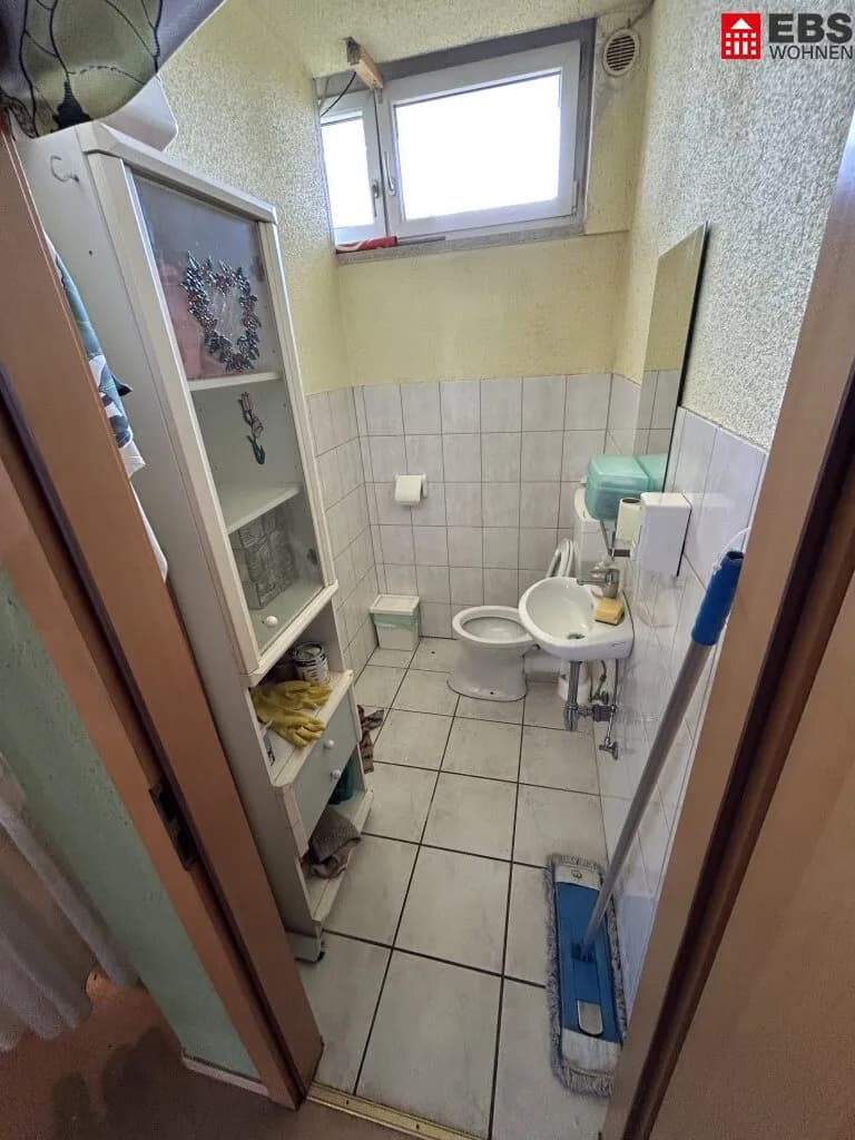 4-Zimmer-Gewerbeimmobilie mieten in Linz – 136 m², € 1.800 – Bild 13 von 18