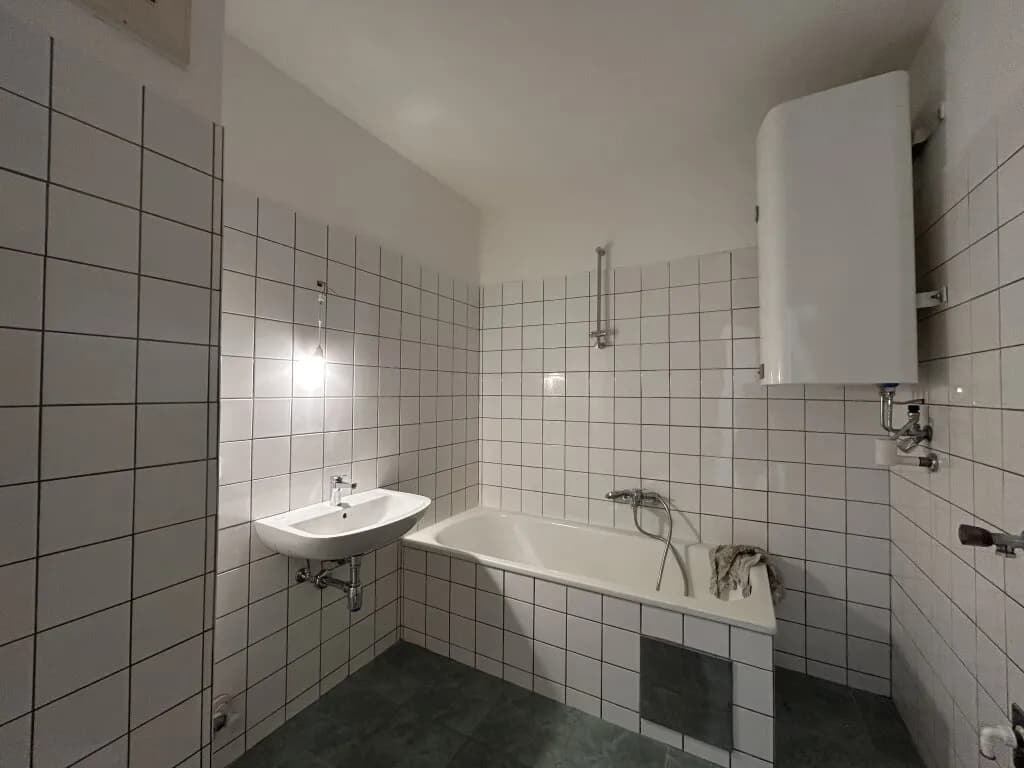 3-Zimmer-Wohnung mieten in Perg – 82,52 m², € 783 – Bild 7 von 9