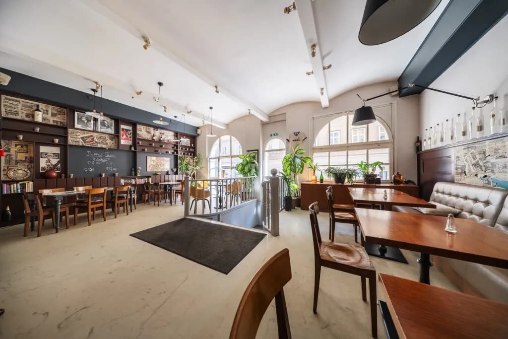 Gewerbeimmobilie mieten in Wien – 330 m², € 4.114 – Bild 2 von 18