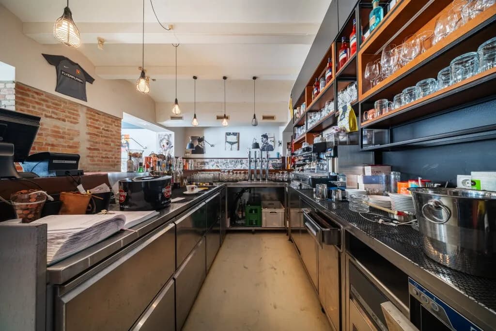 Gewerbeimmobilie mieten in Wien – 330 m², € 4.114 – Bild 7 von 18