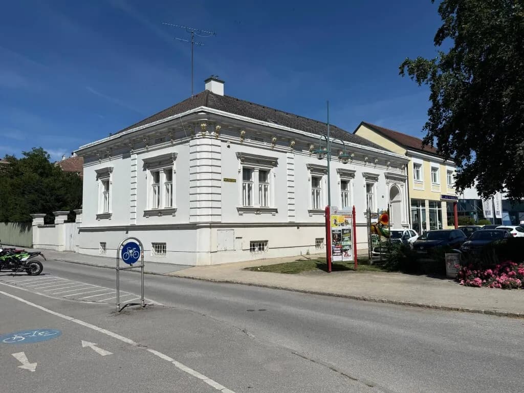 Haus kaufen in Mistelbach – 411 m², € 1.950.000