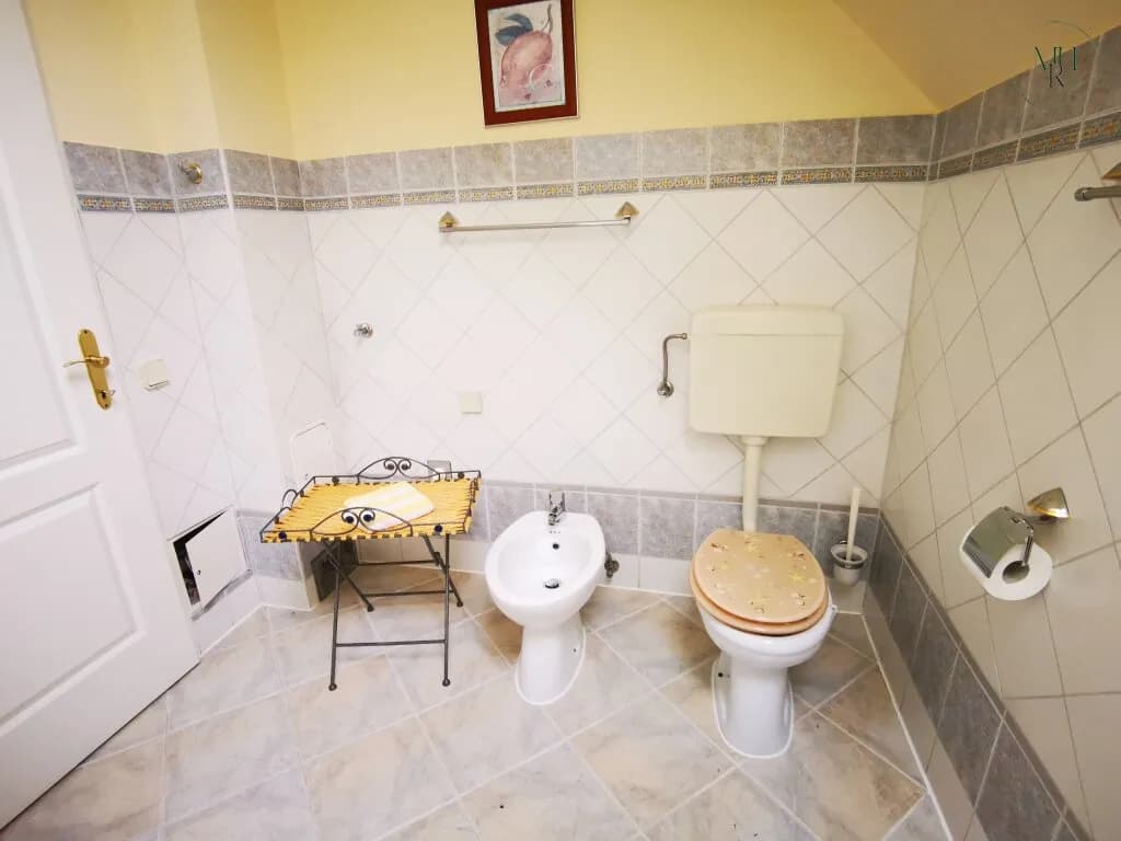 1-Zimmer-Wohnung mieten in Baden – 36 m², € 600 – Bild 5 von 11