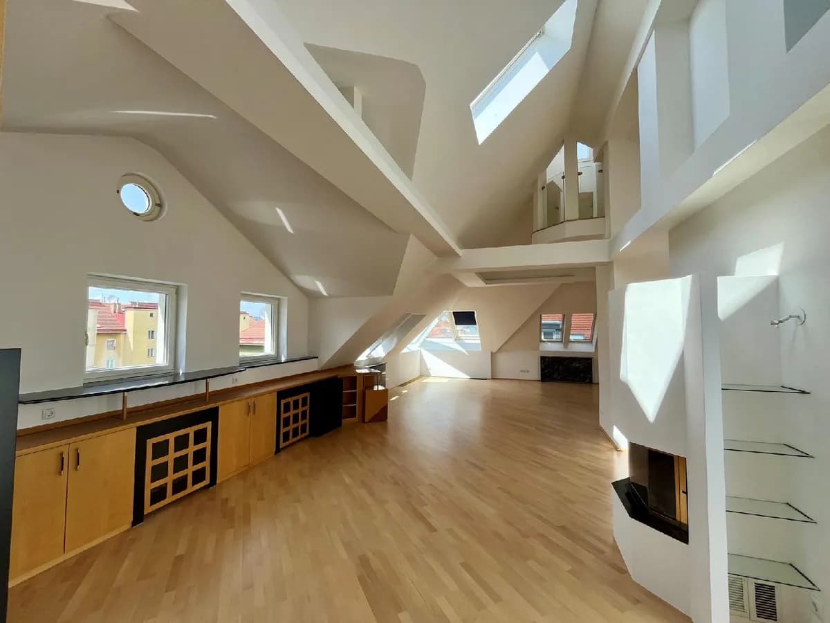 4-Zimmer-Wohnung mieten in Wien – 356,59 m², € 5.010