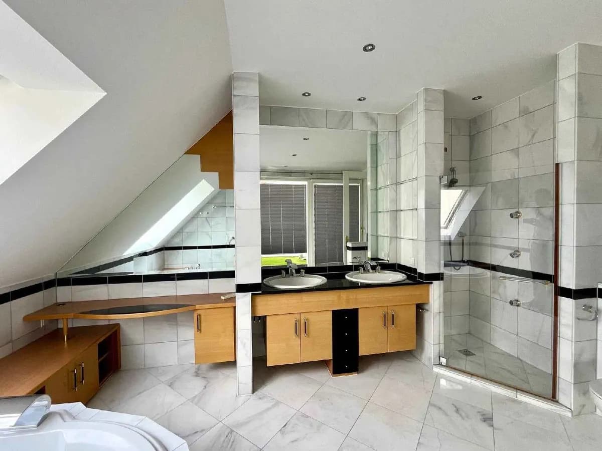 4-Zimmer-Wohnung mieten in Wien – 356,59 m², € 5.010 – Bild 11 von 23