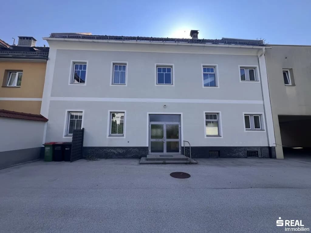 7-Zimmer-Gewerbeimmobilie mieten in Klagenfurt – 247 m², € 2.990 – Bild 2 von 11