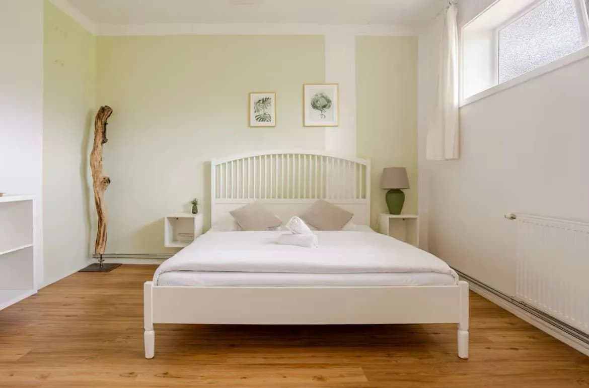 4-Zimmer-Wohnung mieten in Wien – 120 m², € 2.120 – Bild 1 von 37