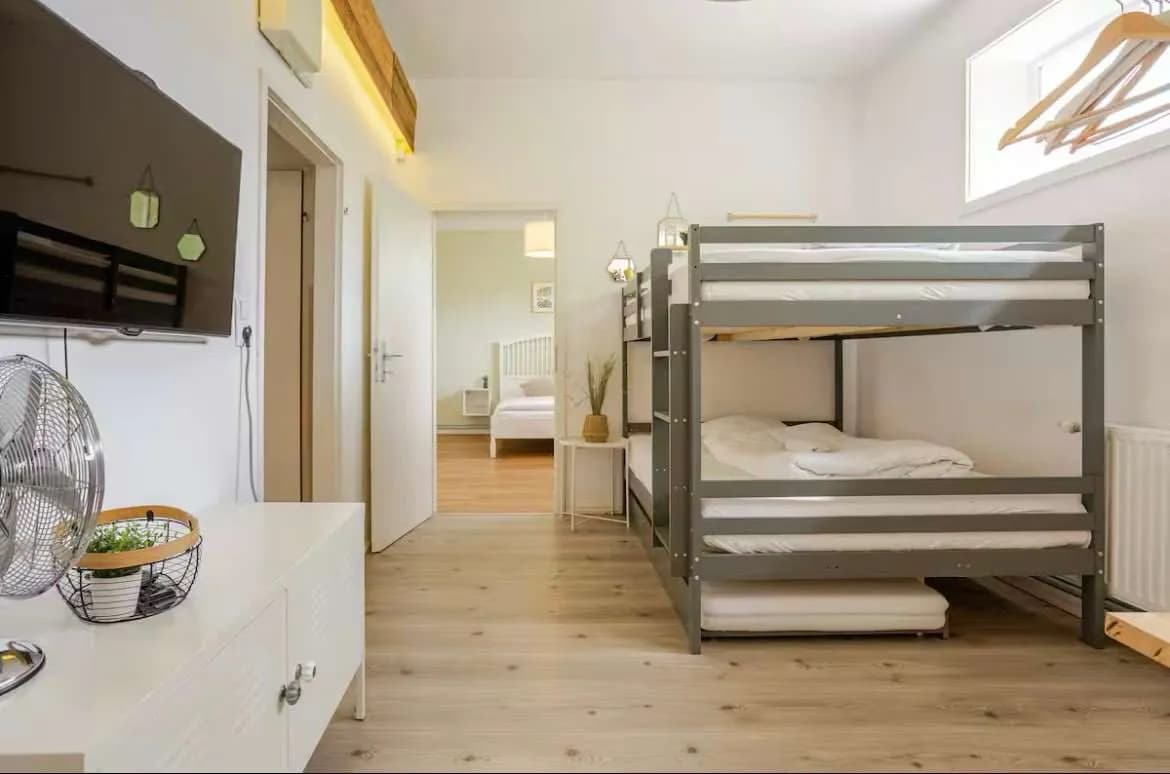 4-Zimmer-Wohnung mieten in Wien – 120 m², € 2.120 – Bild 10 von 37