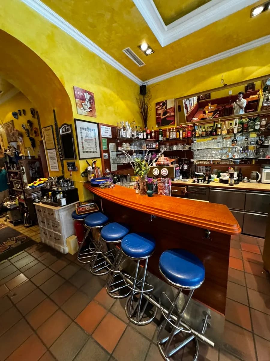 Gewerbeimmobilie mieten in Wien – 120 m², € 3.500 – Bild 4 von 10