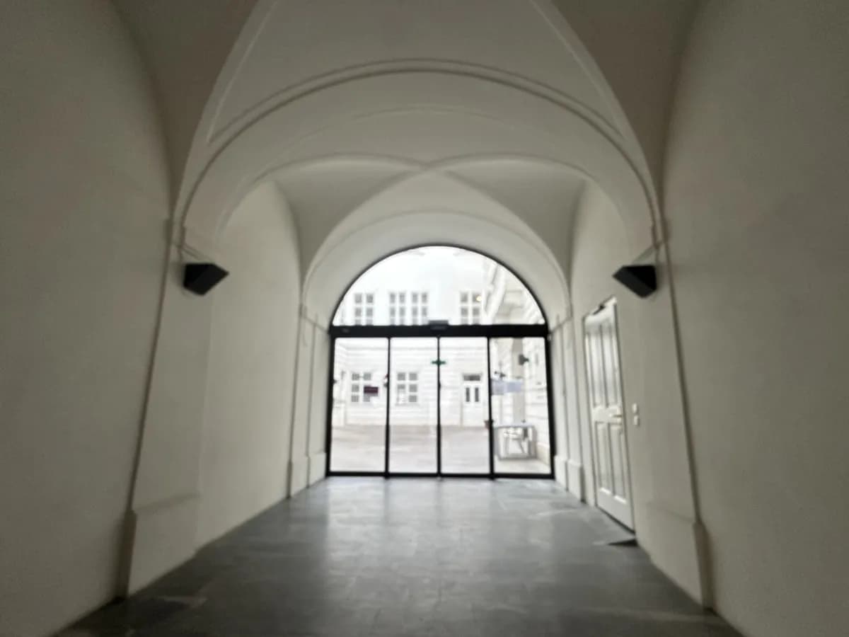 Gewerbeimmobilie mieten in Wien – 181 m², € 25 – Bild 5 von 13