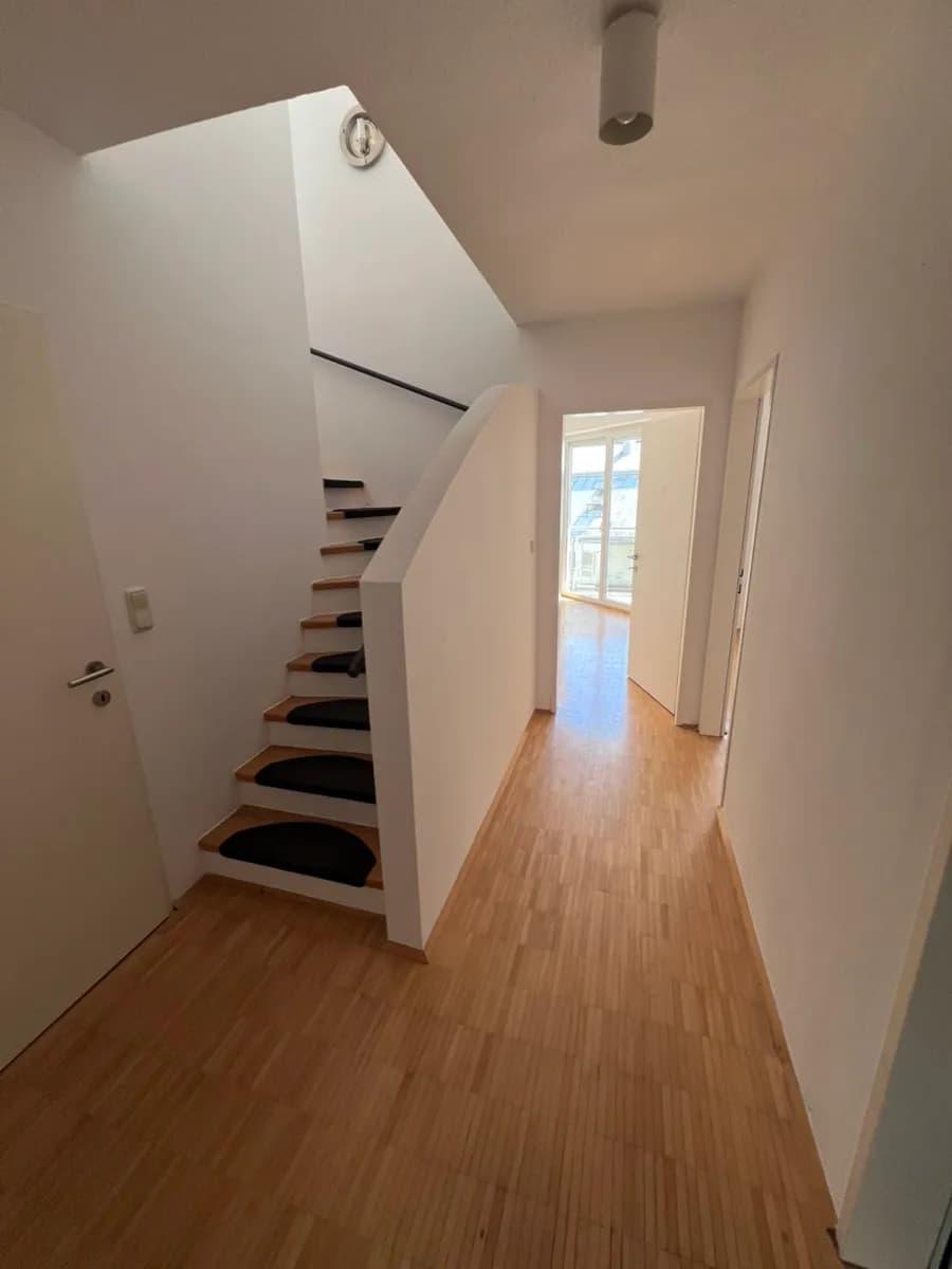 4-Zimmer-Wohnung mieten in Innsbruck – 106 m², € 2.101 – Bild 6 von 12
