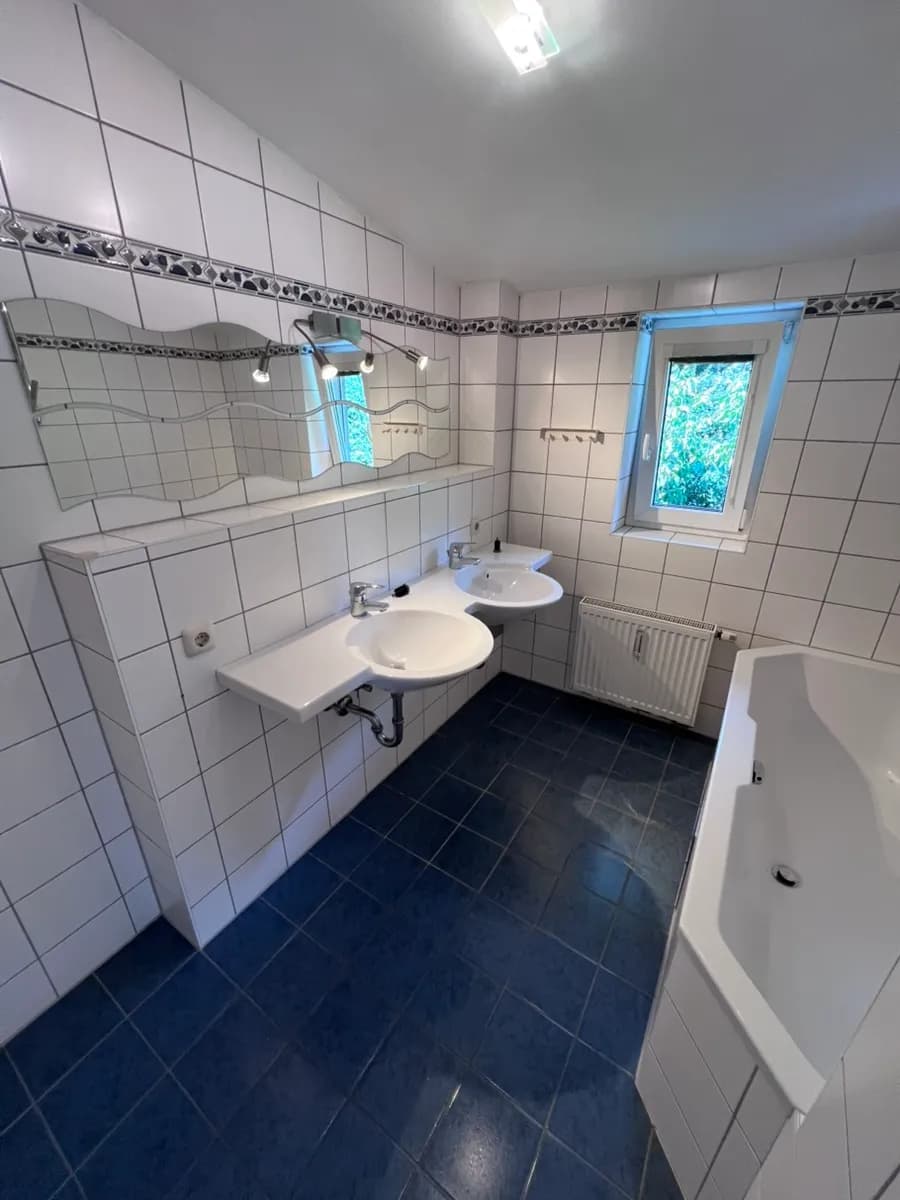 4-Zimmer-Wohnung mieten in Innsbruck – 106 m², € 2.101 – Bild 11 von 12