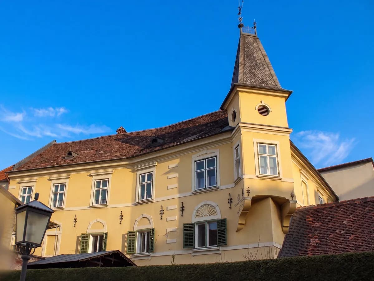 Gewerbeimmobilie kaufen in Wolfsberg – 403 m², € 740.000