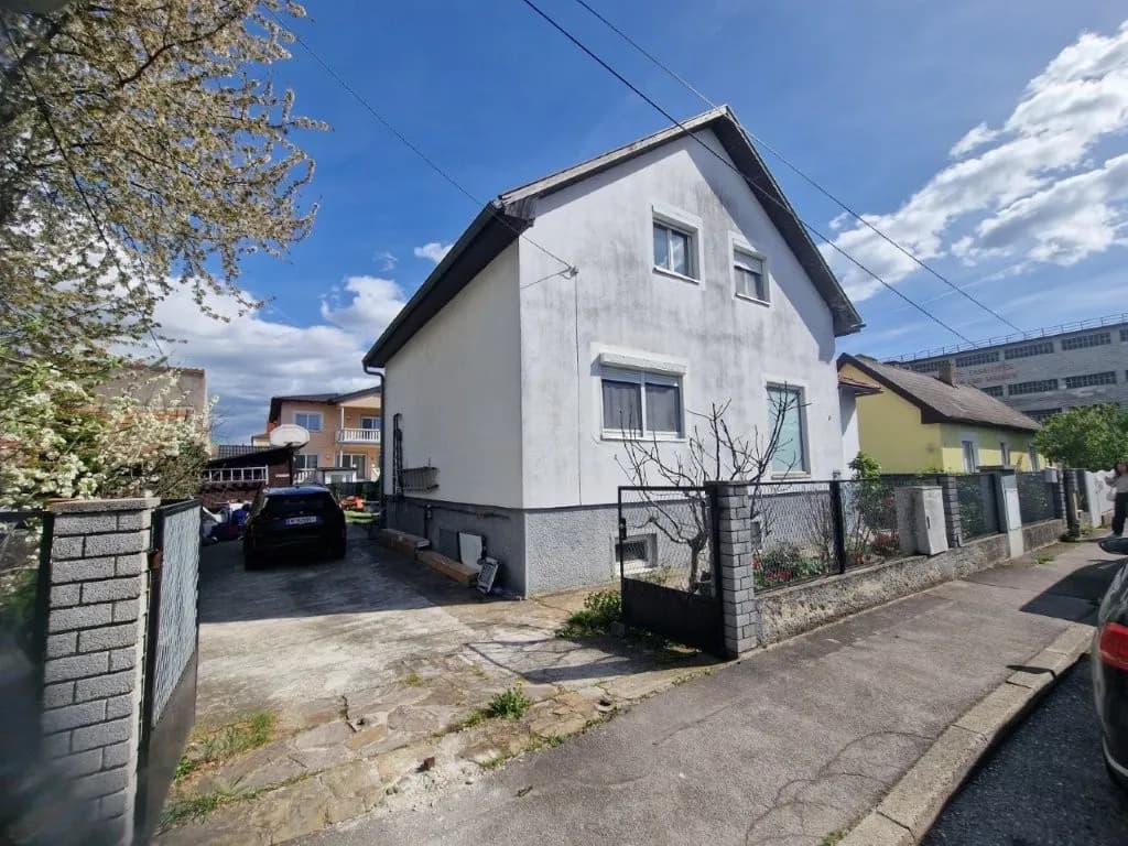 6-Zimmer-Haus kaufen in Mödling – 118 m², € 495.000 – Bild 2 von 16