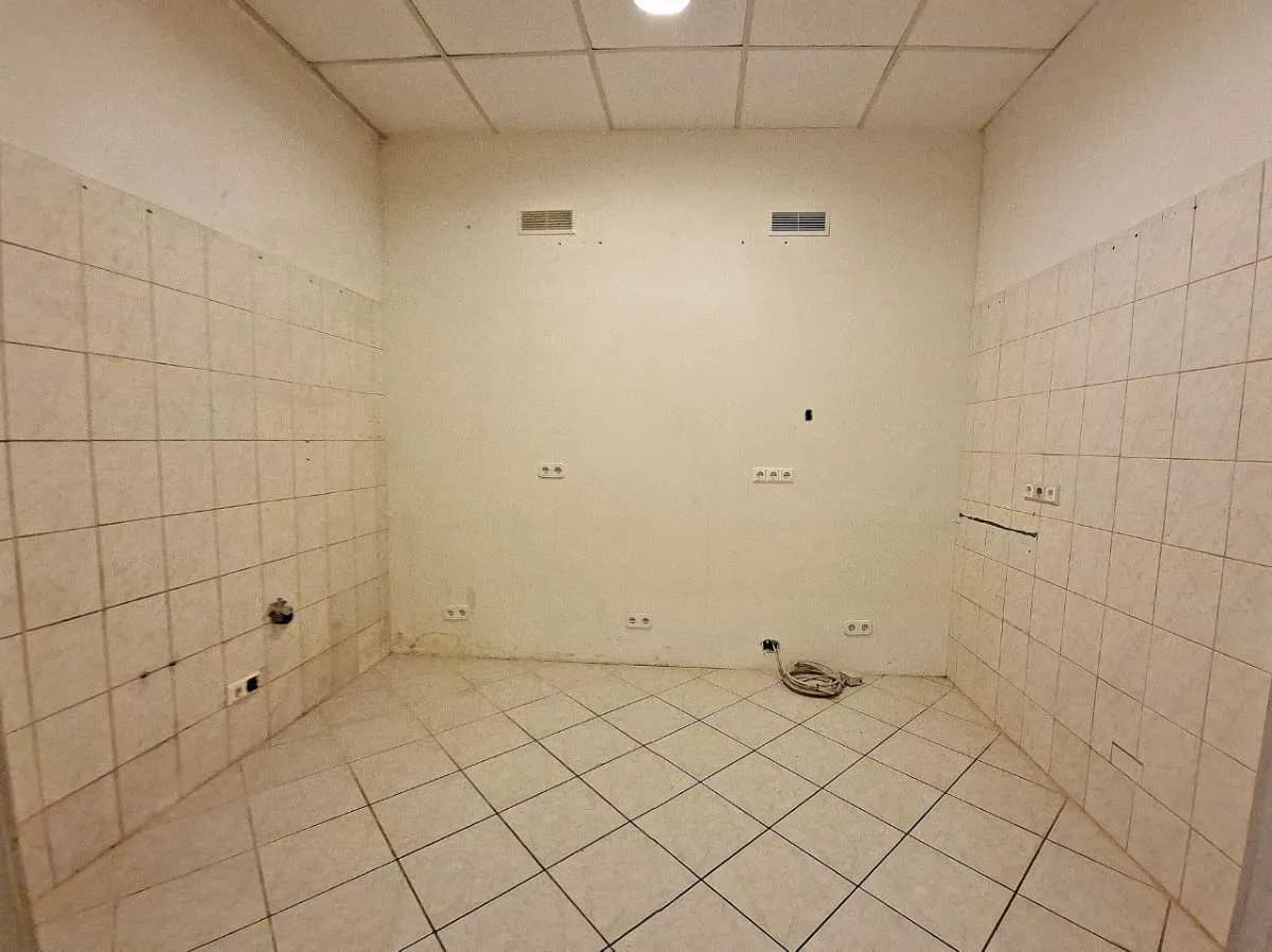 Gewerbeimmobilie mieten in Wien – 126 m², € 1.537 – Bild 8 von 11