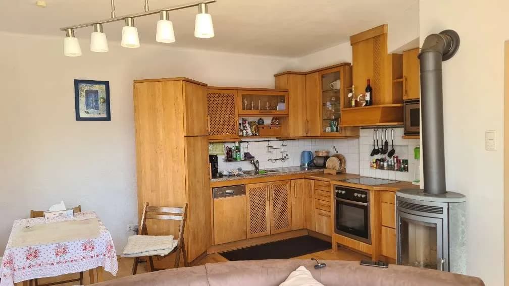 2-Zimmer-Wohnung mieten in Gmunden – 60 m², € 850 – Bild 2 von 4