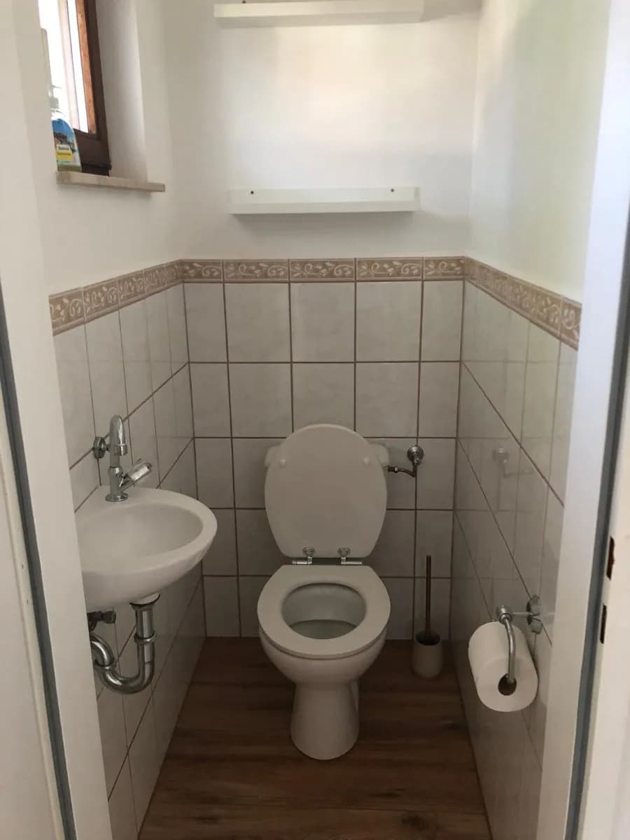 5-Zimmer-Haus mieten in Baden – 90 m², € 1.500 – Bild 17 von 23
