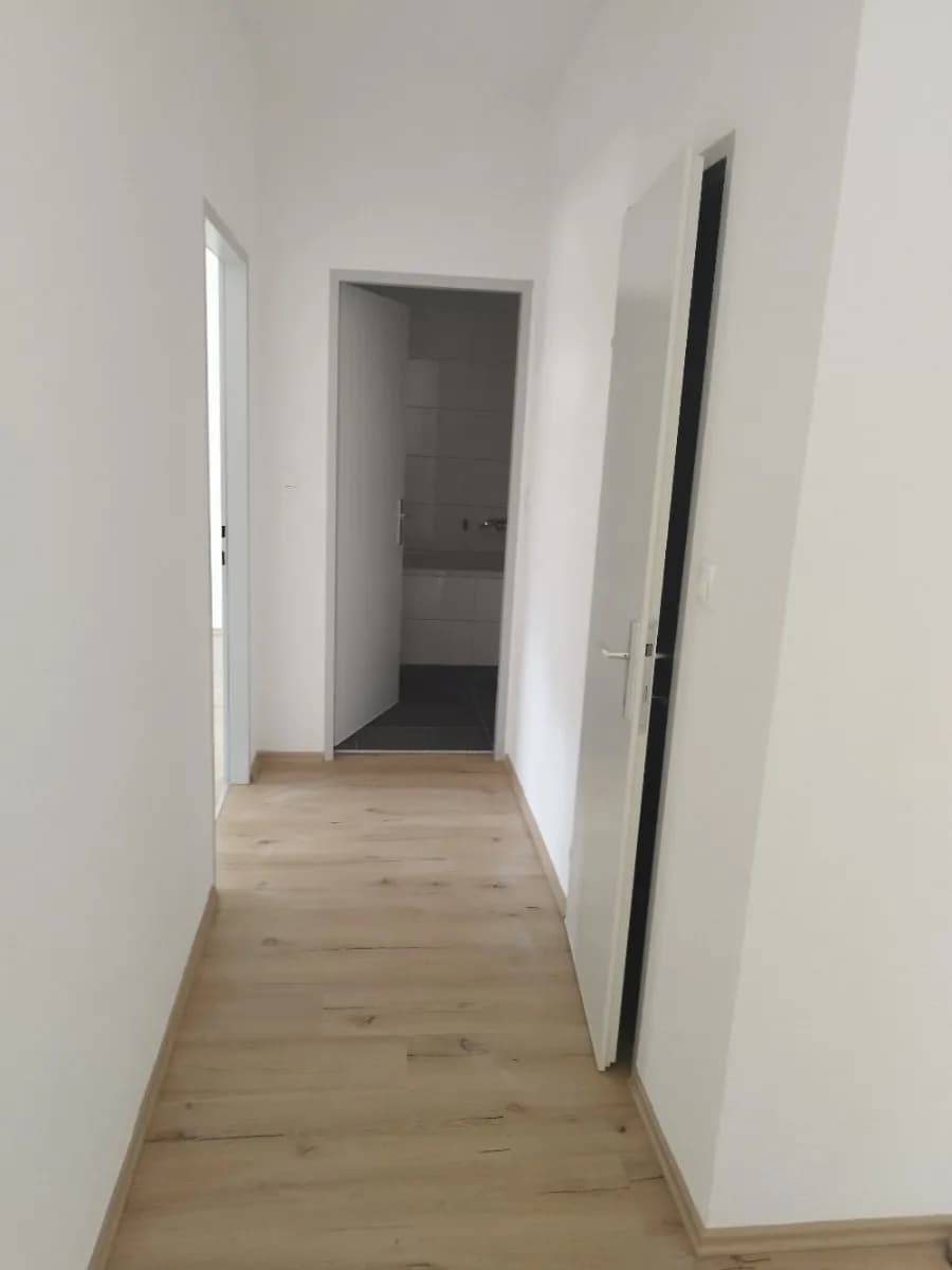 2-Zimmer-Wohnung mieten in Villach – 55 m², € 871 – Bild 12 von 16