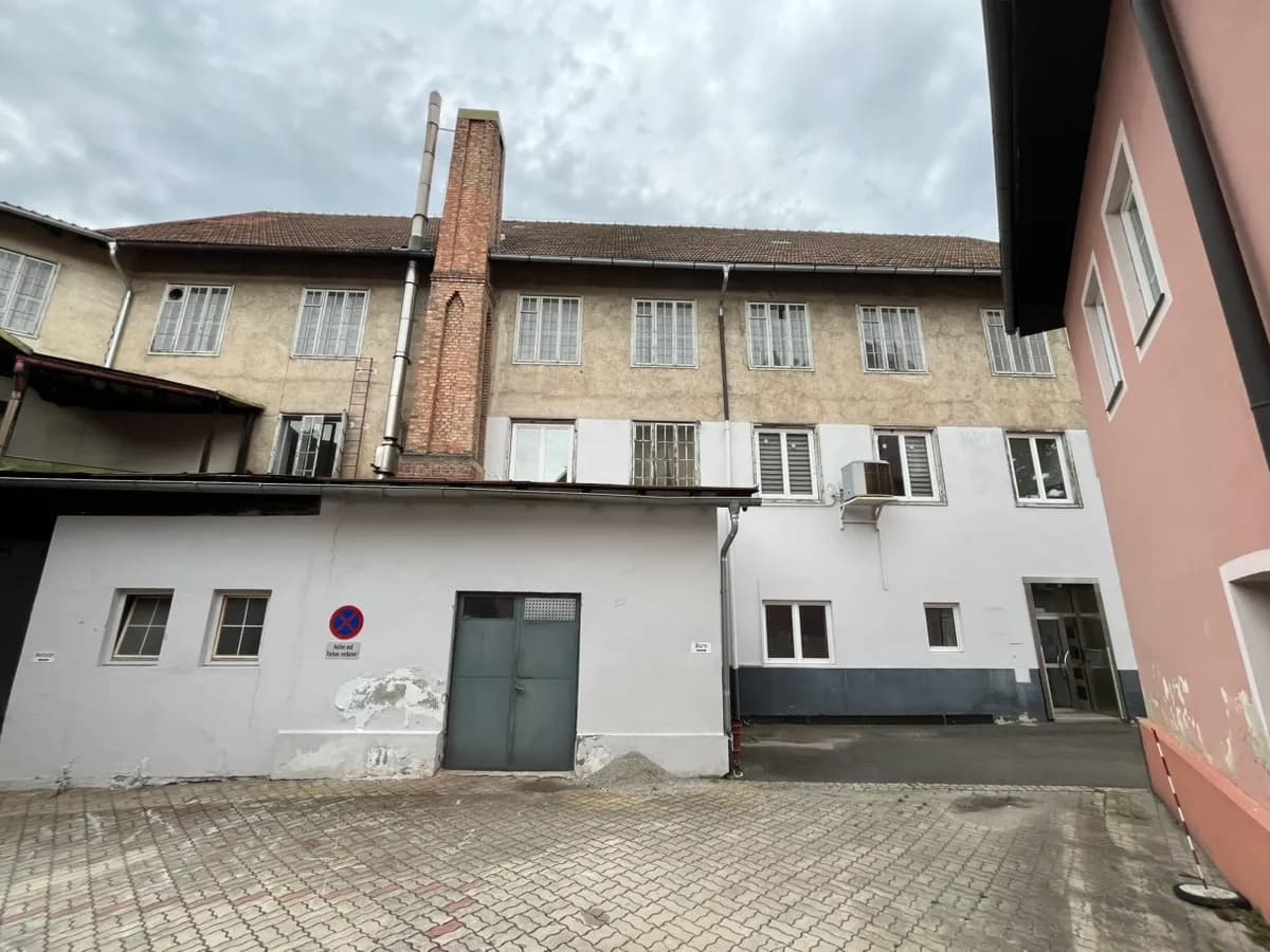 Gewerbeimmobilie mieten in Bruck-Mürzzuschlag – 792 m², € 5