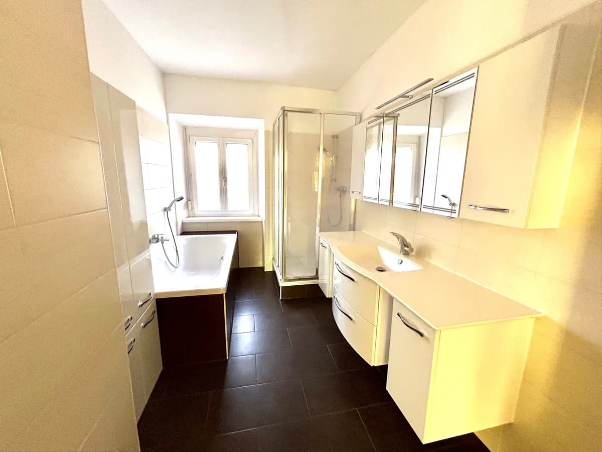 4-Zimmer-Wohnung kaufen in Graz-Umgebung – 106 m², € 250.000 – Bild 1 von 13