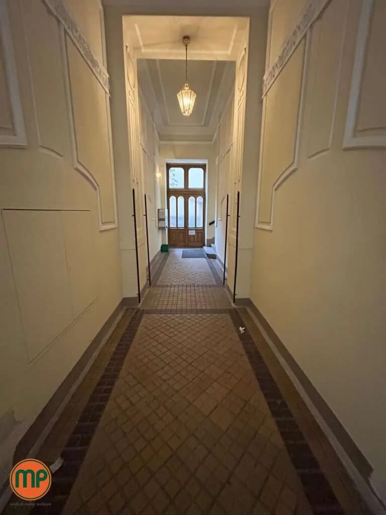 2-Zimmer-Gewerbeimmobilie mieten in Wien – 79 m², € 832 – Bild 2 von 16