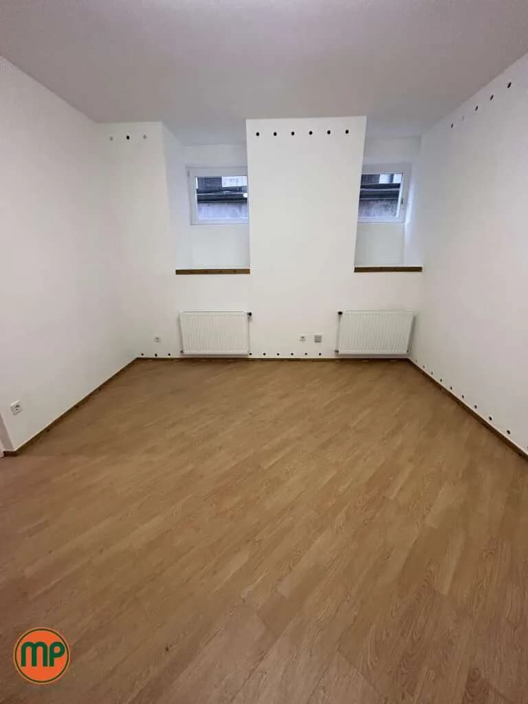2-Zimmer-Gewerbeimmobilie mieten in Wien – 79 m², € 832 – Bild 7 von 16