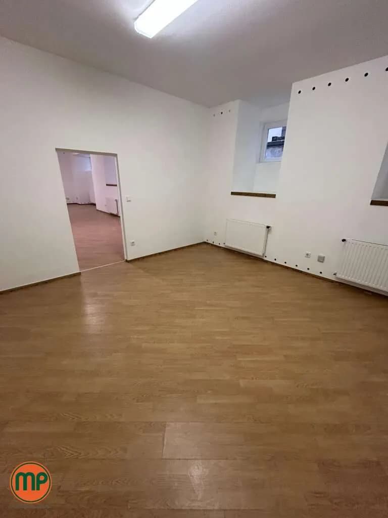 2-Zimmer-Gewerbeimmobilie mieten in Wien – 79 m², € 832 – Bild 8 von 16