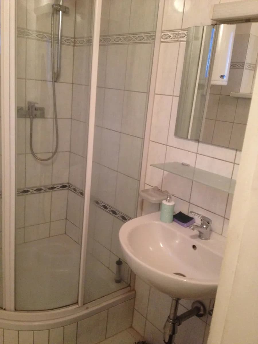 2-Zimmer-Wohnung mieten in Baden – 57 m², € 735 – Bild 4 von 5