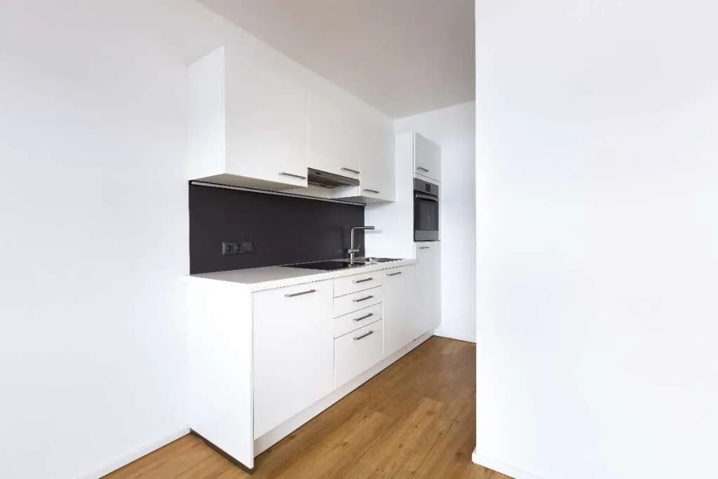 1-Zimmer-Wohnung mieten in Innsbruck – 29 m², € 1.000 – Bild 8 von 20