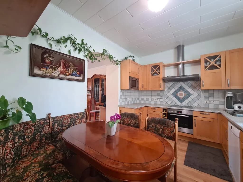 5-Zimmer-Haus kaufen in Baden – 145 m², € 320.000 – Bild 10 von 25