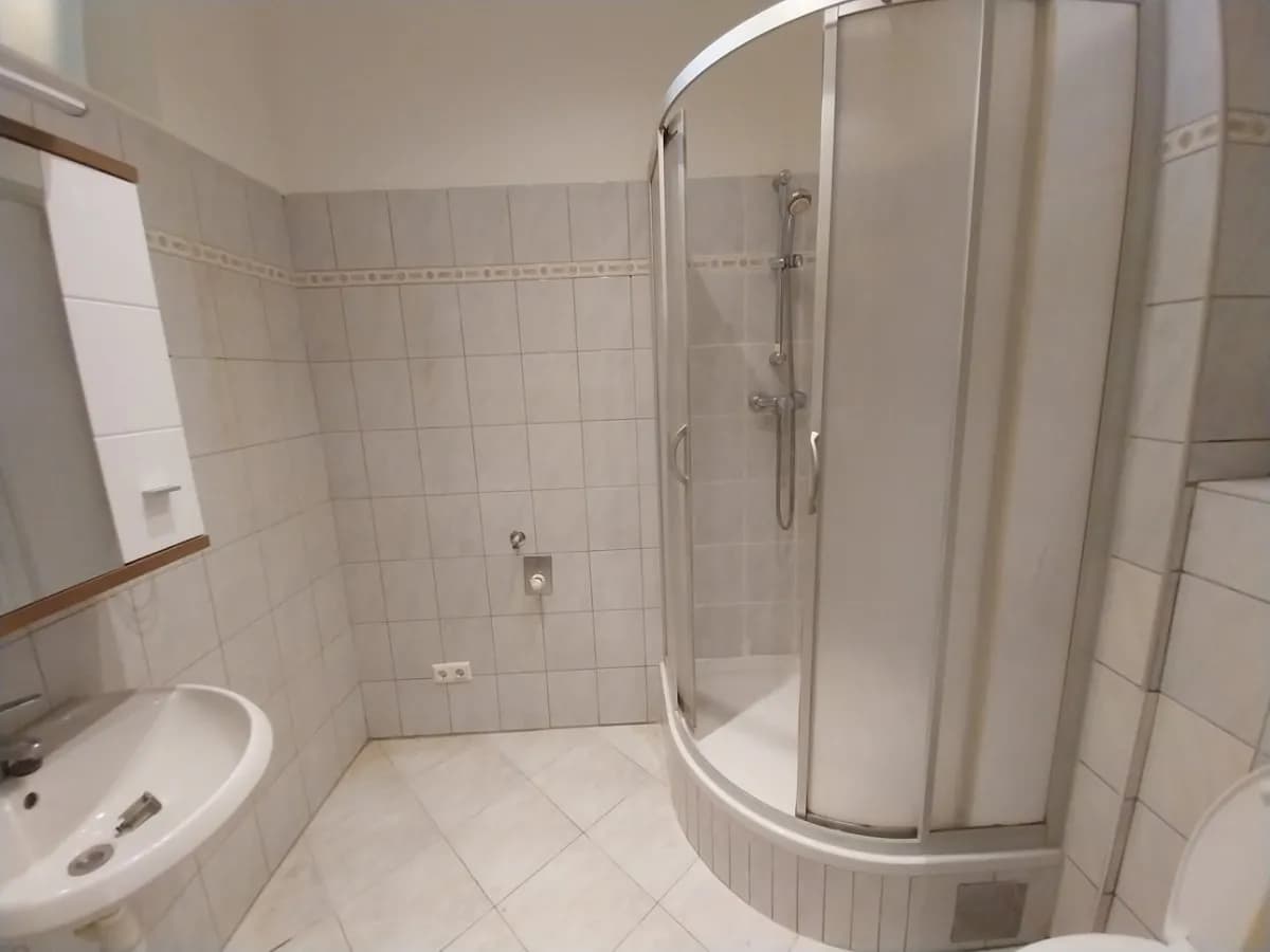 1-Zimmer-Wohnung mieten in Wien – 42 m², € 840 – Bild 15 von 15