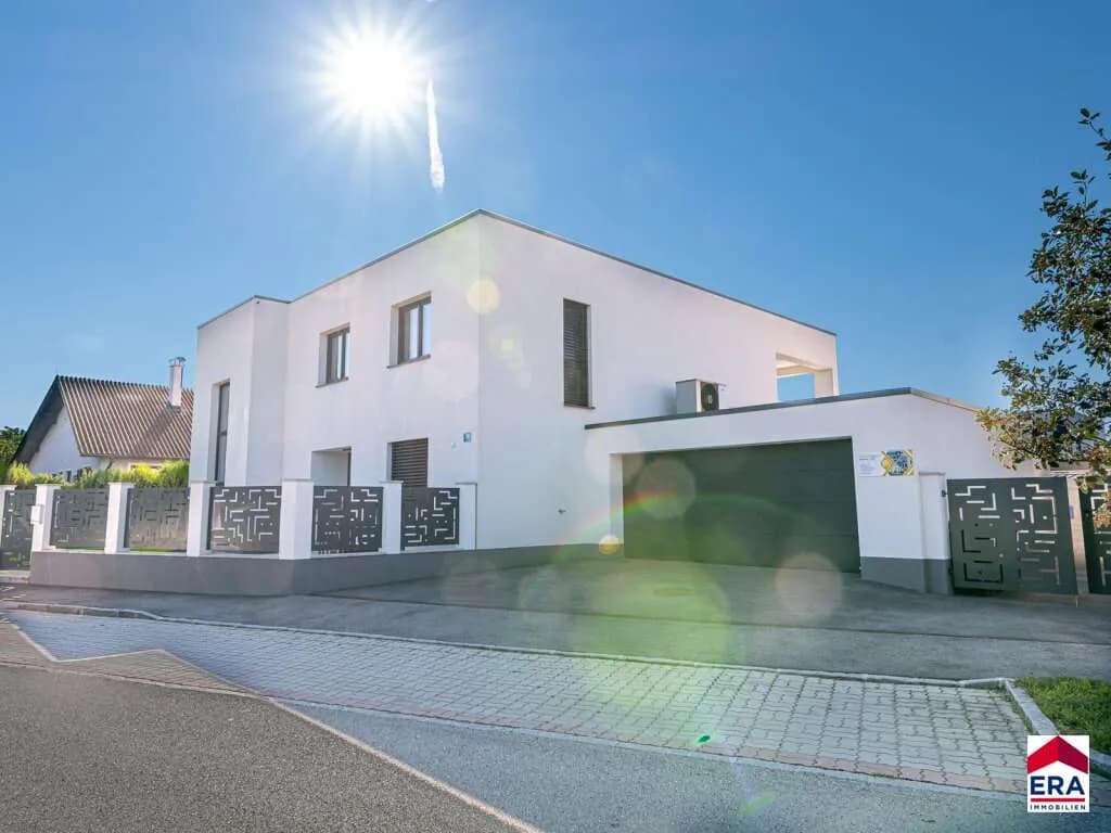 5-Zimmer-Haus kaufen in Tulln – 228 m², € 999.900 – Bild 1 von 18