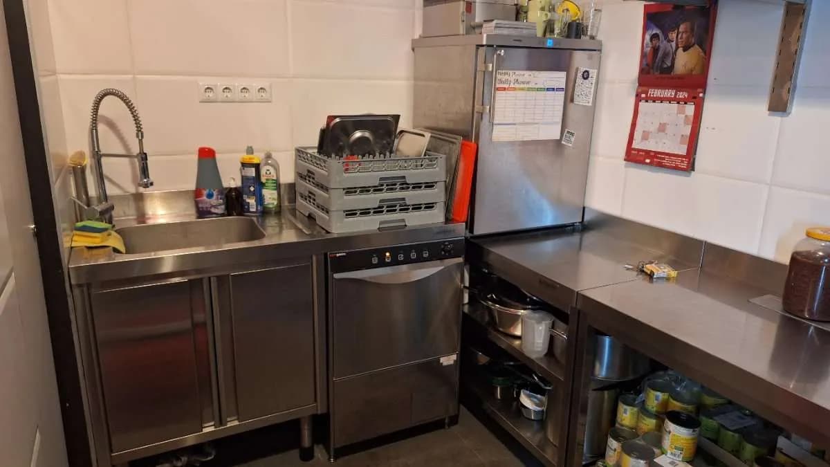 2-Zimmer-Gewerbeimmobilie mieten in Wien – 36 m², € 930 – Bild 4 von 11