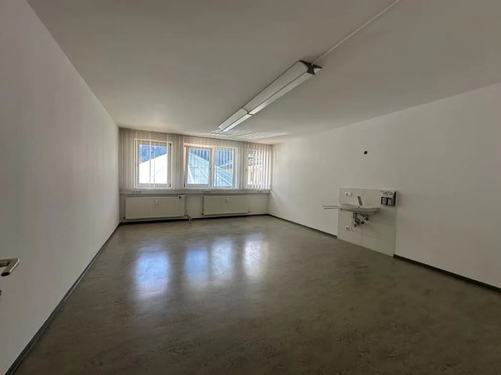 Gewerbeimmobilie kaufen in Lienz – € 310.000 – Bild 8 von 14