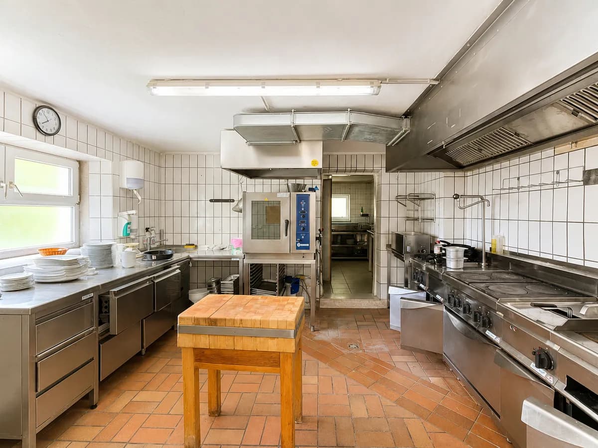 Gewerbeimmobilie kaufen in Salzburg-Umgebung – 347 m², € 425.000 – Bild 8 von 11