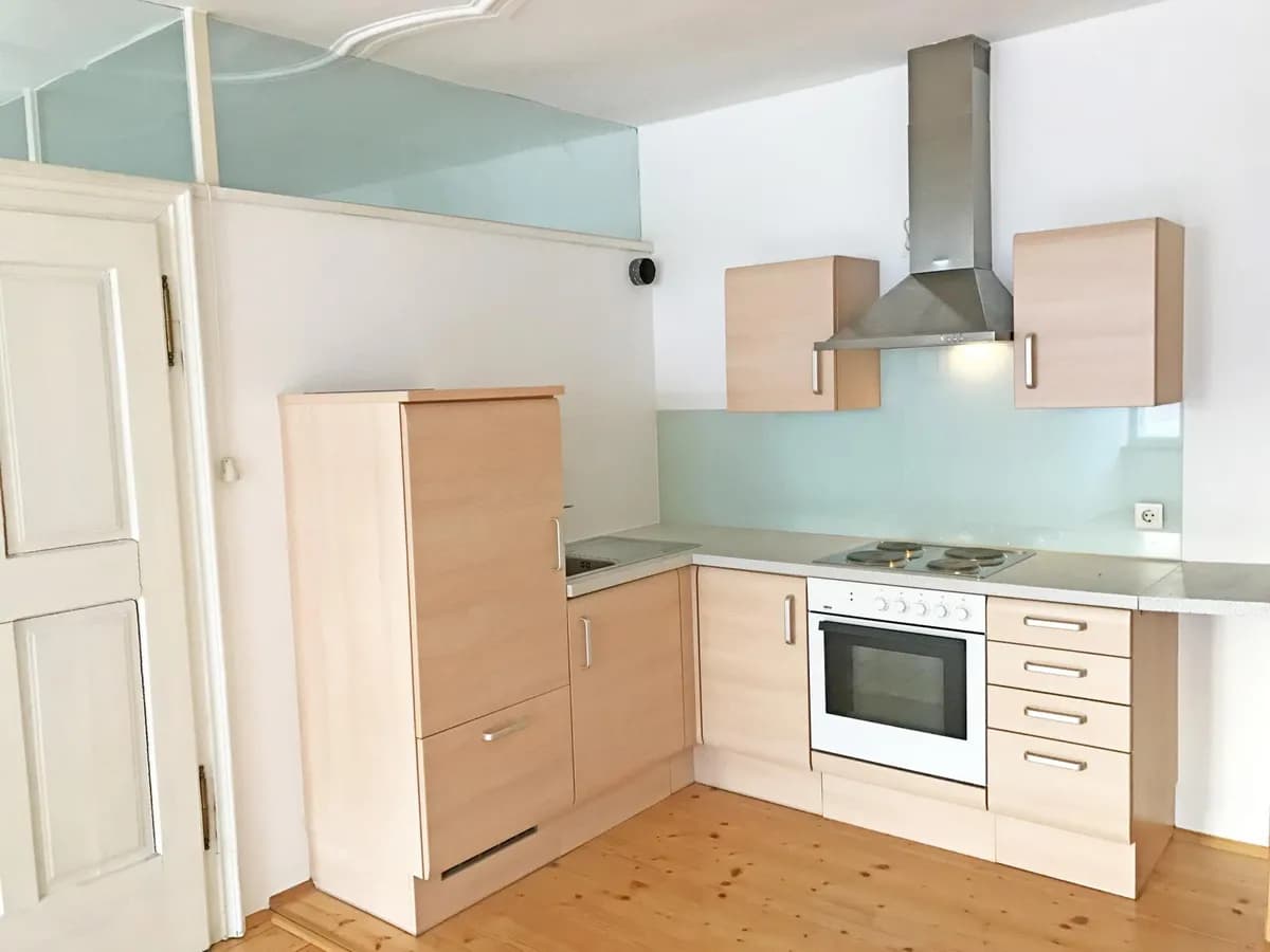 2-Zimmer-Wohnung mieten in Hallein – 52 m², € 830 – Bild 2 von 12
