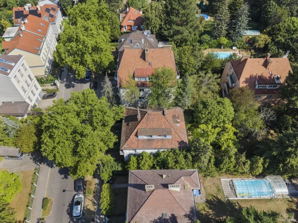 Haus kaufen in Wien – 300 m², € 1.840.000 – Bild 2 von 12