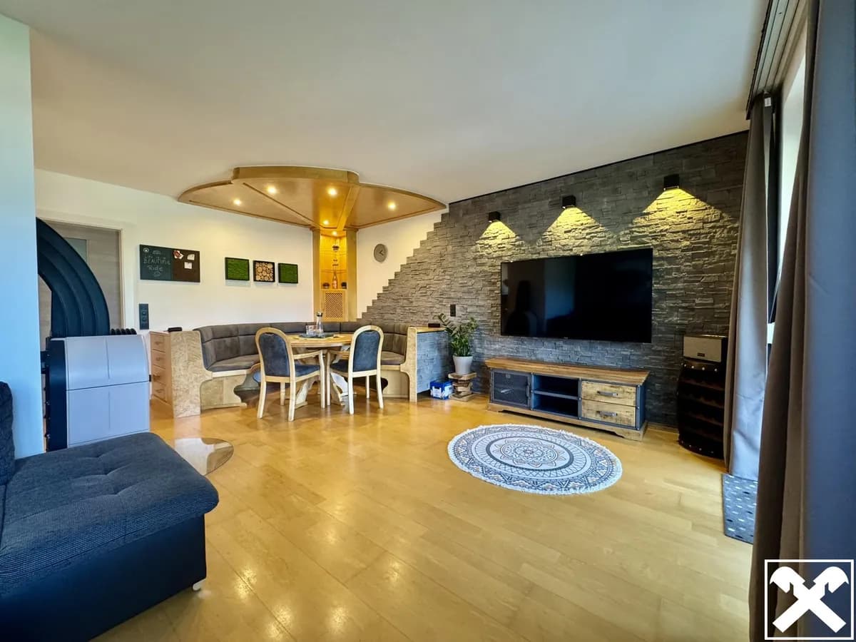 4-Zimmer-Wohnung kaufen in Vöcklabruck – 95 m², € 395.000 – Bild 2 von 9