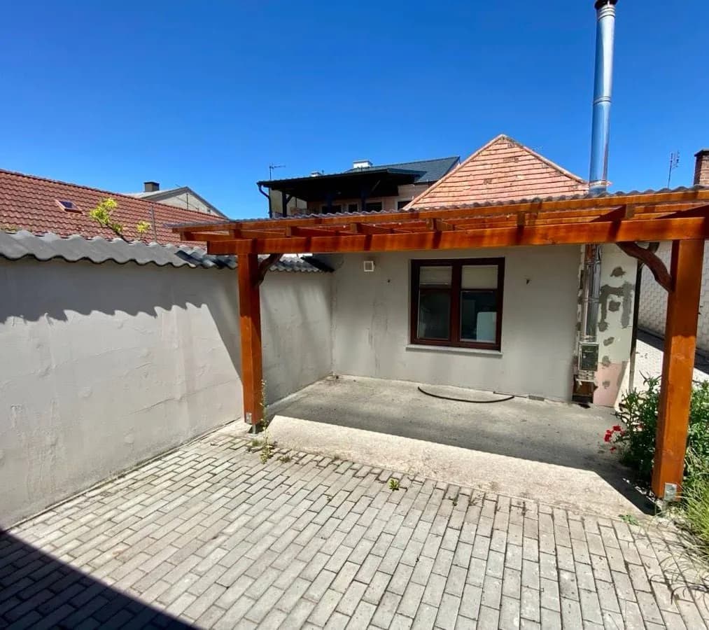 4-Zimmer-Haus kaufen in Hollabrunn – 100 m², € 90.000 – Bild 2 von 26