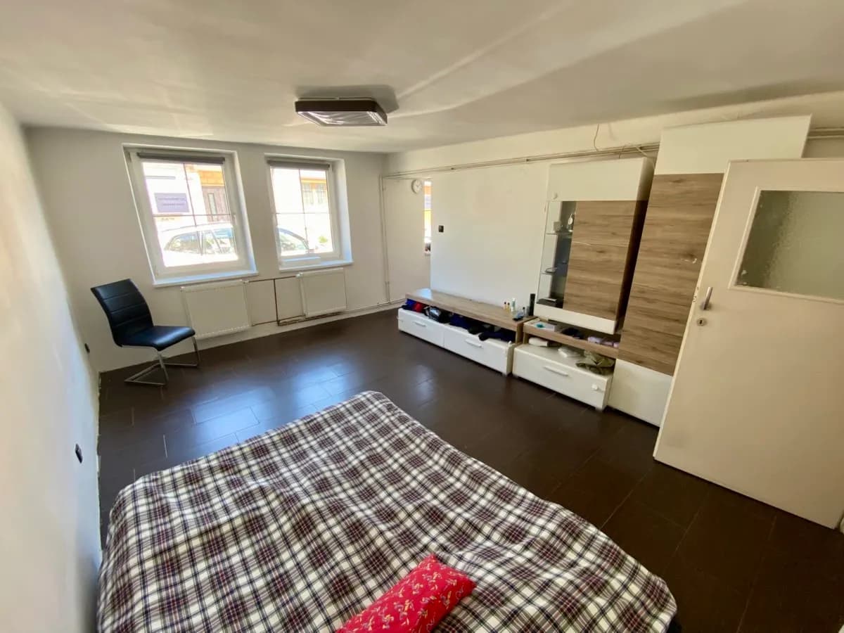 4-Zimmer-Haus kaufen in Hollabrunn – 100 m², € 90.000 – Bild 6 von 26