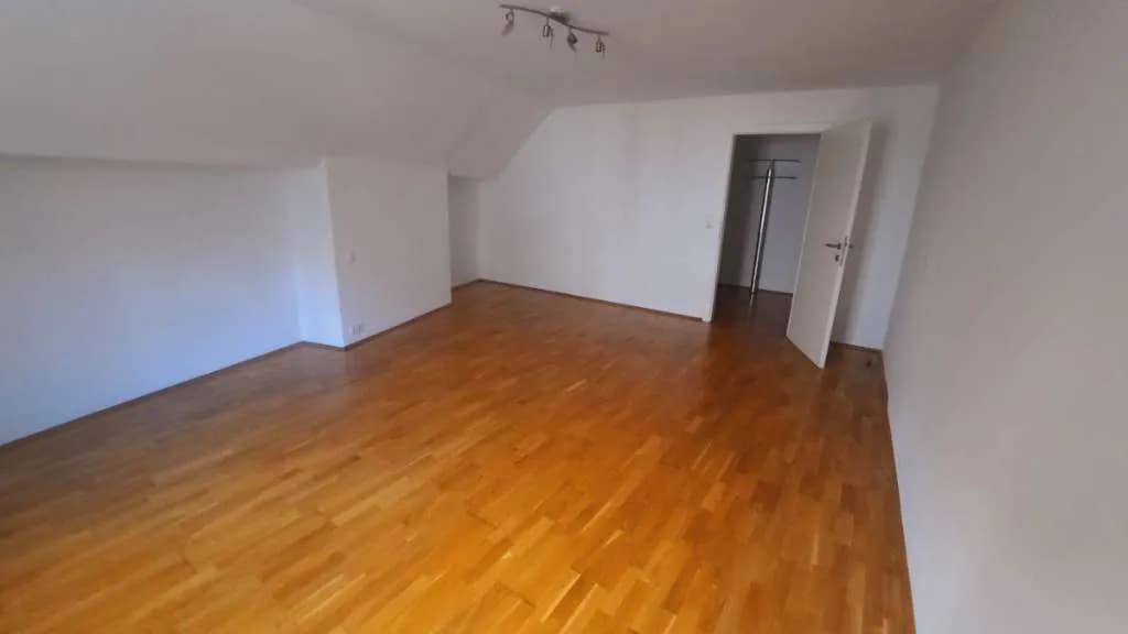 3-Zimmer-Wohnung mieten in Schärding – 106 m², € 920 – Bild 3 von 8